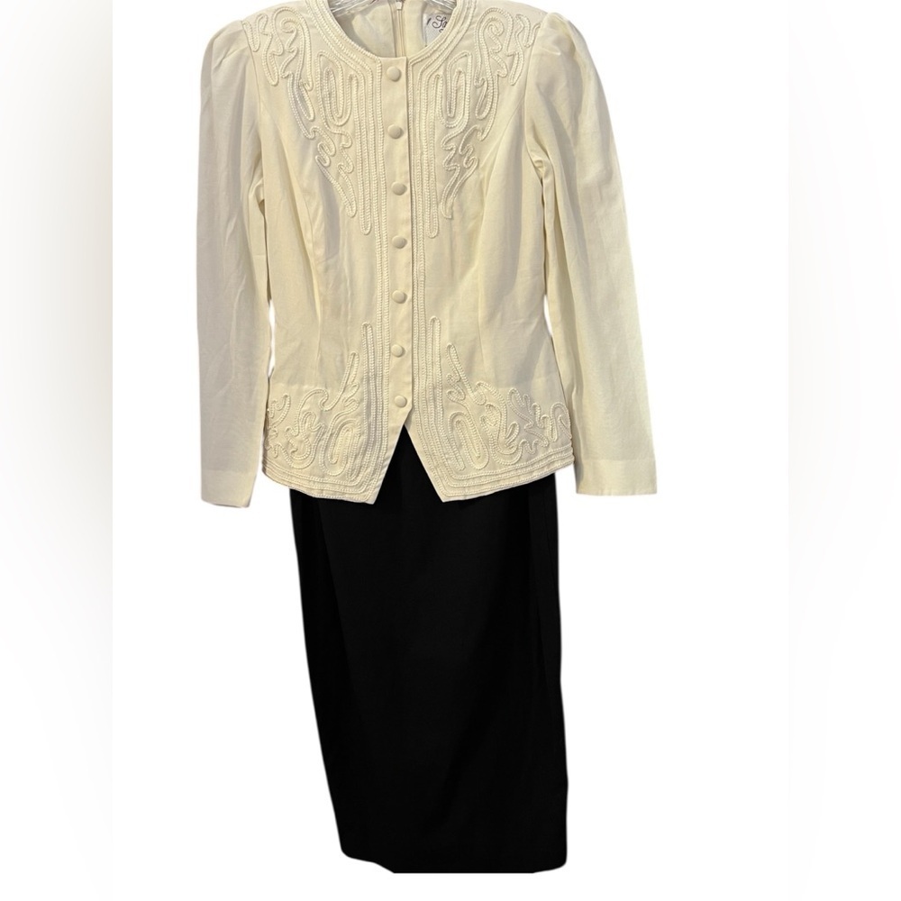 Vintage 80’s Sarah Elizabeth Cream and Black Embroidered Dress